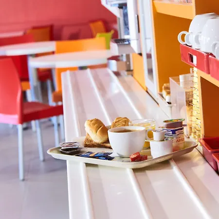 尚贝里普瑞米尔经典酒店 2* 尚贝里