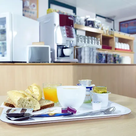 프르미에르 클라세 샹베리 2* Chambéry